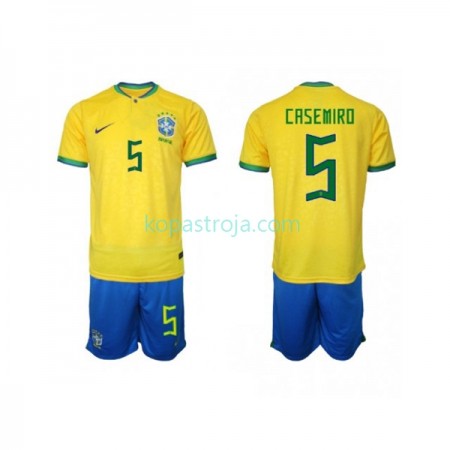 Billiga Fotbollströjor Brasilien Casemiro 5 Barn Hemma tröja WM 2022 Kortärmad